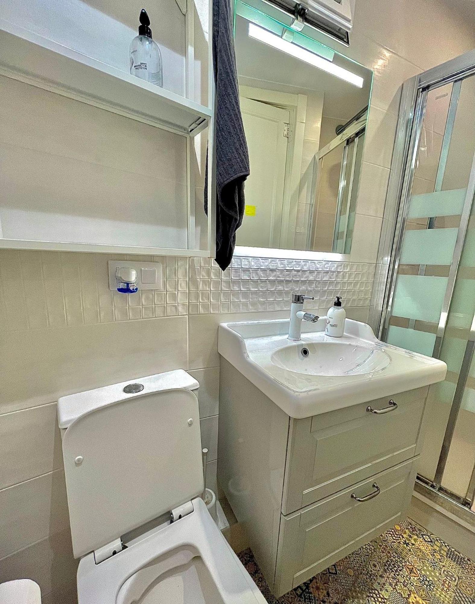 Auberge de jeunesse Private Near Parallel Av